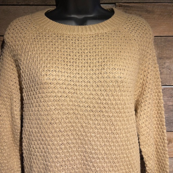 Sweater - Picture 2 of 3